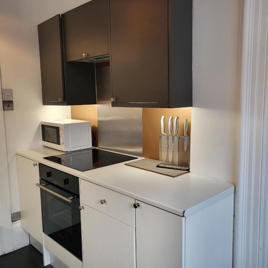 10 Large Elegant Studio - Prime Location - Comfortable - Private برايتون المظهر الخارجي الصورة
