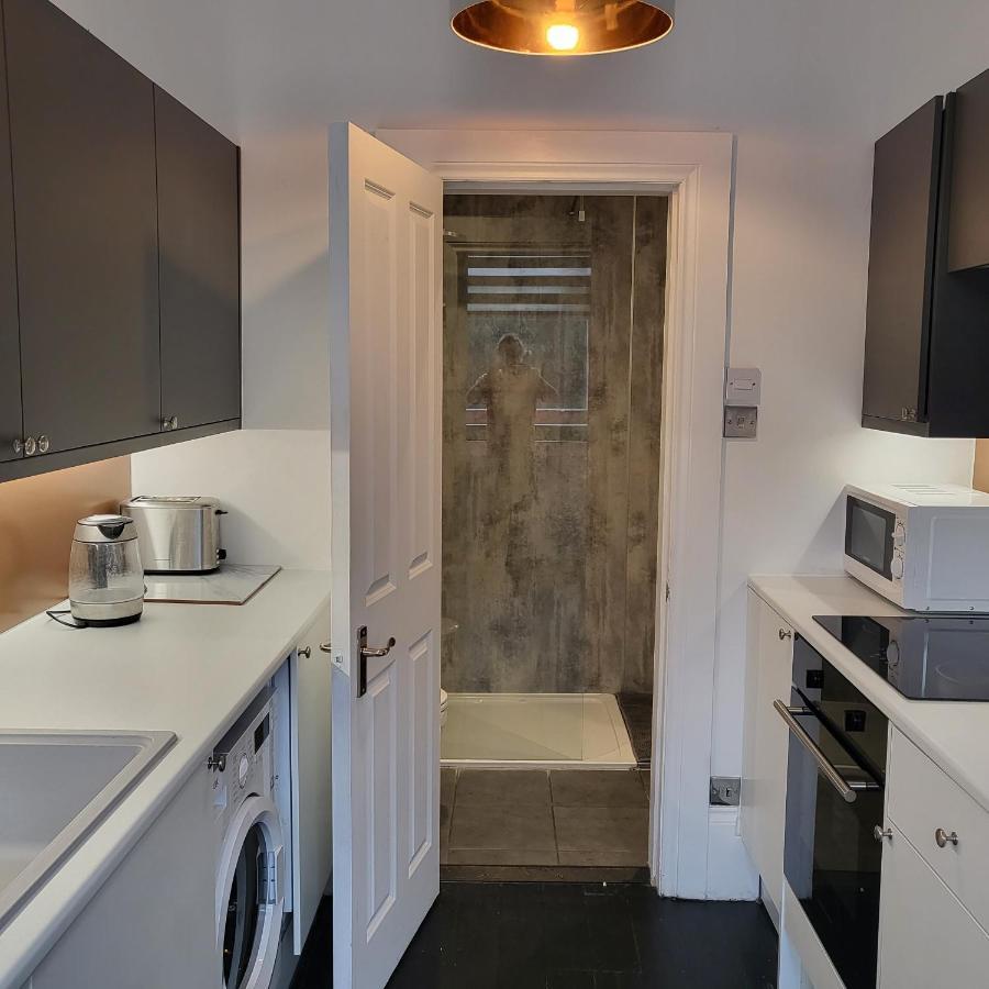 10 Large Elegant Studio - Prime Location - Comfortable - Private برايتون المظهر الخارجي الصورة