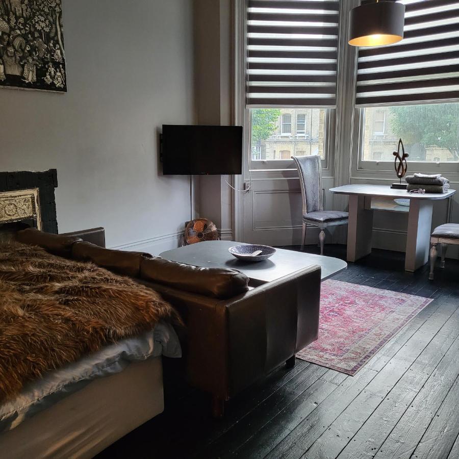 10 Large Elegant Studio - Prime Location - Comfortable - Private برايتون المظهر الخارجي الصورة